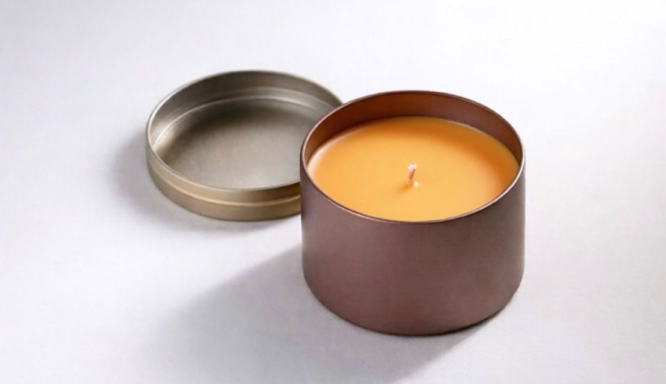 White maple and musk 8oz rose gold tin